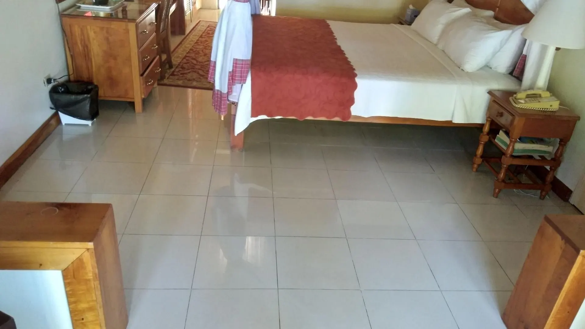 Ξενοδοχείο Charela Inn Νεγκρίλ