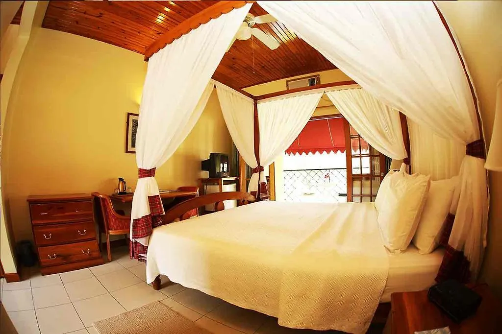 Charela Inn Negril 4*,
