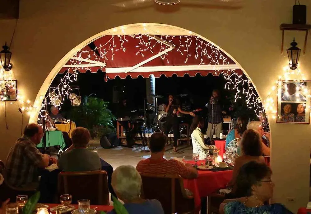 Hotel Charela Inn Negril